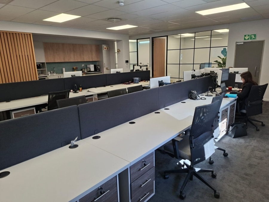 To Let Commercial Property for Rent in Brandwacht Western Cape